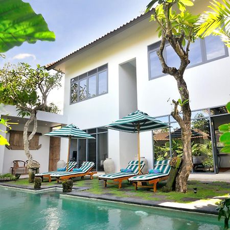 Room & Vespa 1 Seminyak Eksteriør billede